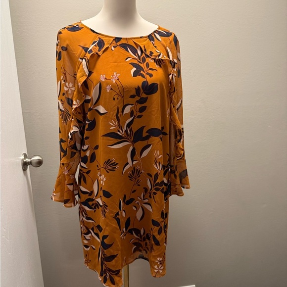 Ann Taylor Dresses & Skirts - Ana Taylor Print Mustard Dress